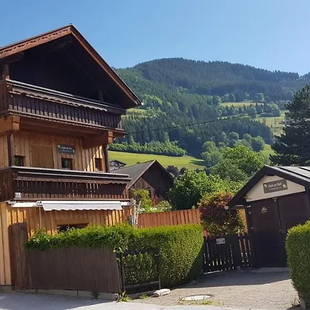Apartament Am Park With Garden Piesendorf