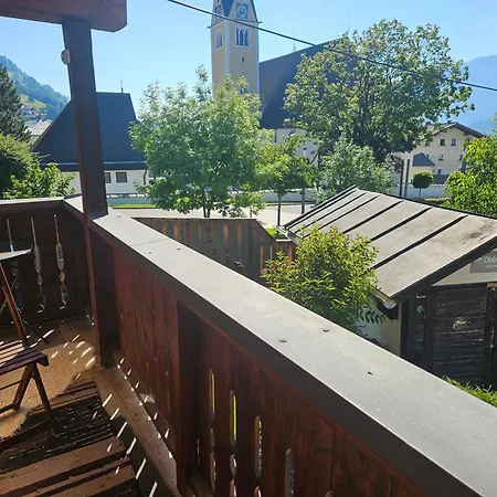 Am Park With Hottub Apartmán