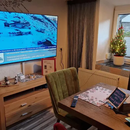 アパート Am Park With Hottub