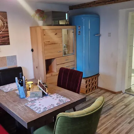 アパート Am Park With Hottub