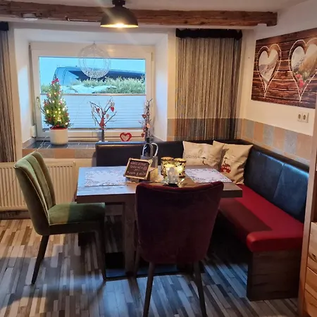 Am Park With Hottub アパート