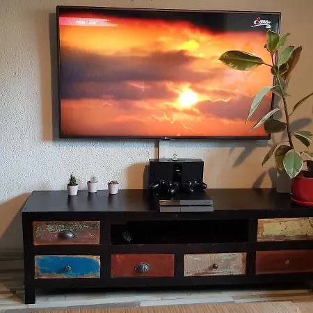 Apartman Am Park With Hottub *